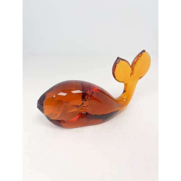 Vintage hand blown amber coloured glass whale paperweight - Picture 1 of 6